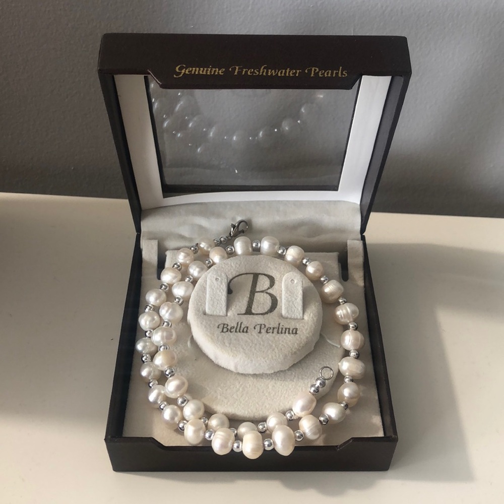 Bella Perlina Pearl Necklace